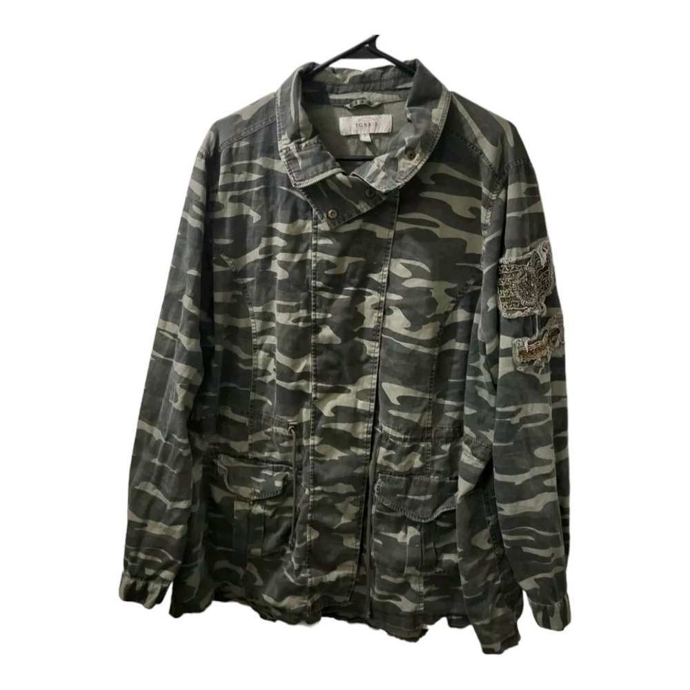 Torrid Womens  Green Camouflage Jacket 3XL